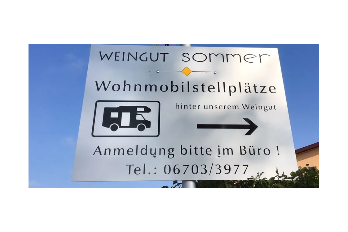 Wohnmobilstellplatz: Weingut Sommer BIO