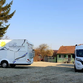 Wohnmobilstellplatz: Stellplatz Sibiu - Nomad Camp