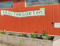 Wohnmobilstellplatz: Kräutergarten für die Gäste  - Natur Campingplatz Bad Mergentheim