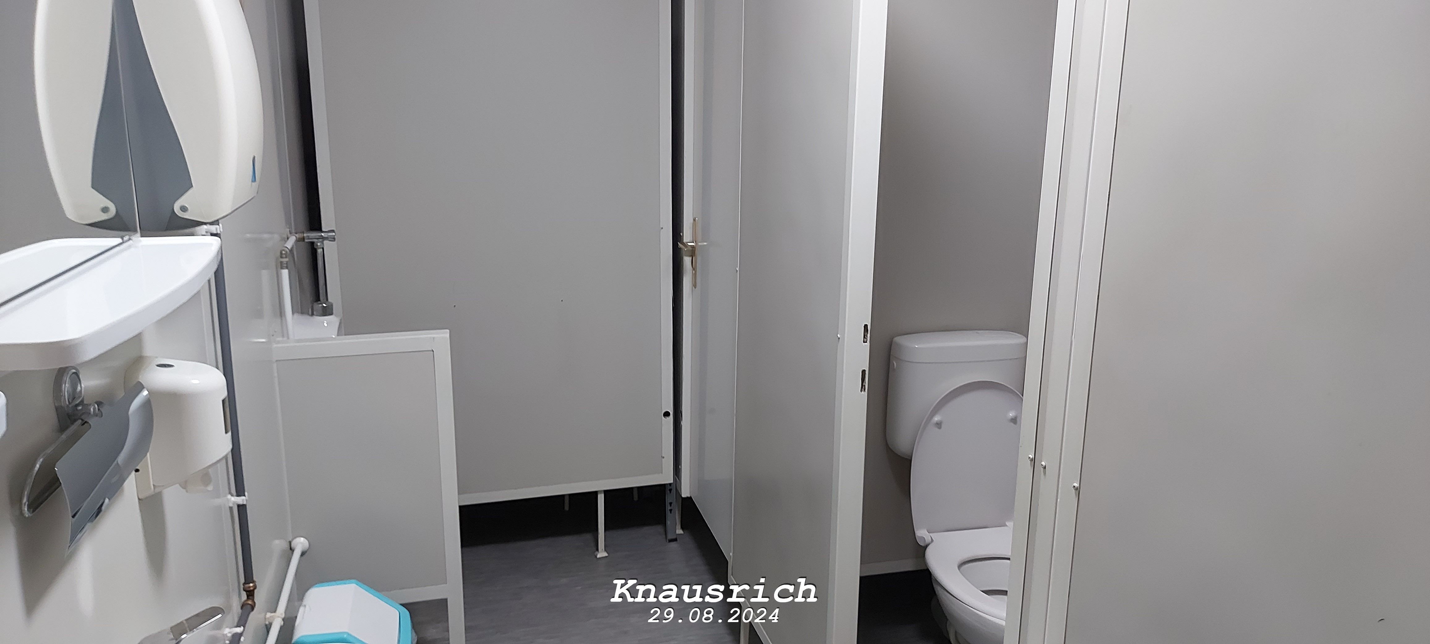 Wohnmobilstellplatz: Parkplatz und WOMO Stellplatz "Zum Weinberg" Geiseltalsee Mücheln