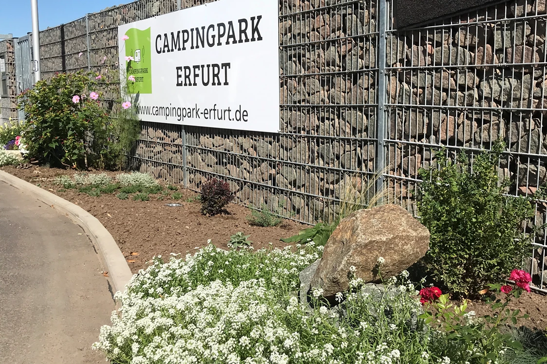 Wohnmobilstellplatz: Zufahrt Campingpplatz - Campingpark Erfurt