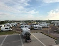 Wohnmobilstellplatz: Unsere großen Stellplätze  - Campingpark Erfurt