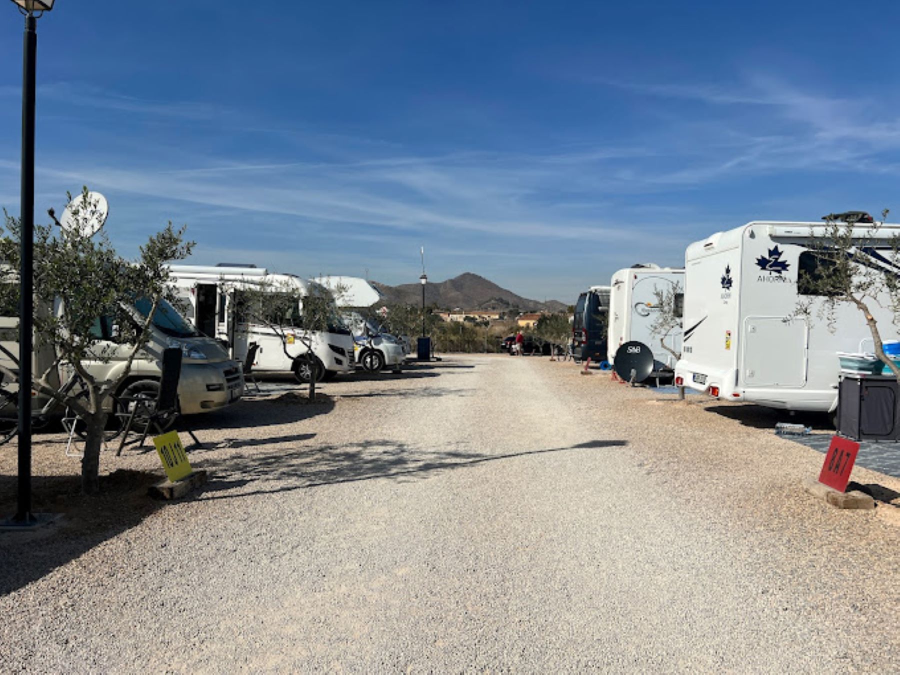 Wohnmobilstellplatz: Pasillo 1 - Los Olivos Camper Park