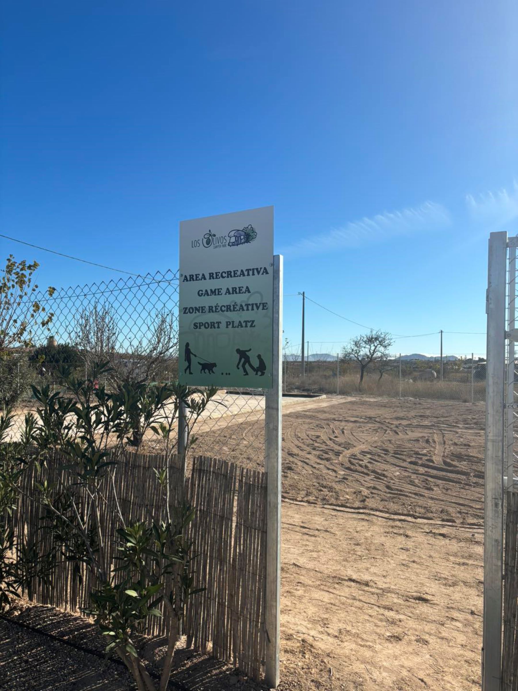 Wohnmobilstellplatz: Petanca - Los Olivos Camper Park