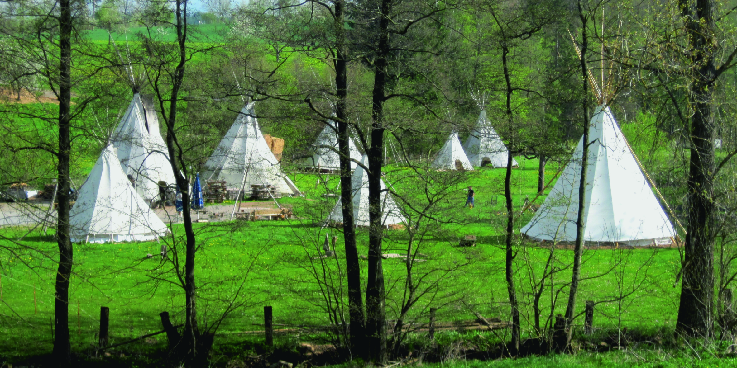 Wohnmobilstellplatz: Rhön Indianer Hotel - Rhön Indianer Hotel - Bio-Hof Gensler