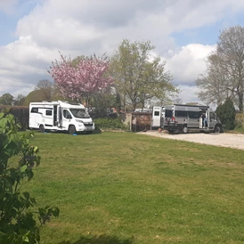 Wohnmobilstellplatz: Landcafe lüttje Ankerplatz 