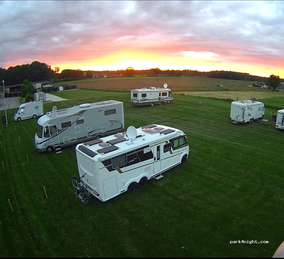 Reisemobilstellplatz - Niederlande - Wohnmobill Stellplatz Yachthafen 't Leuken