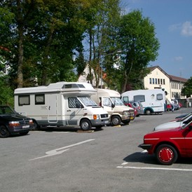 Wohnmobilstellplatz: Parkplatz Beerfurther Straße  an der Reichenbergschule