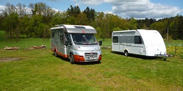 Reisemobilstellplatz - Wohnwagen erlaubt - Homberg (Ohm) - Naturcamping Berfhof
