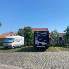 Reisemobilstellplatz: Wohnmobilstellplatz am Festplatz Ganderkesee - Reisemobilstellplätze auf dem Festplatz