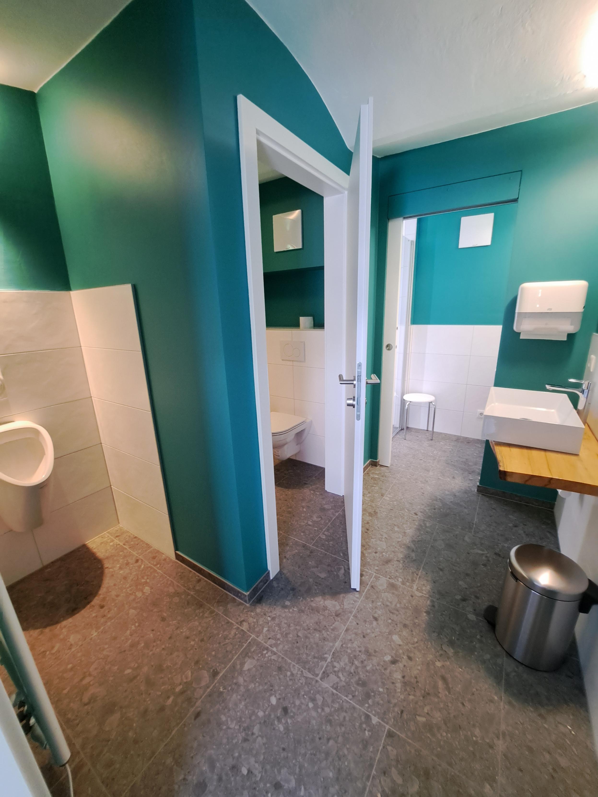Wohnmobilstellplatz: Dusche und WC  - Gästehaus Lanthaler - Sanitär
