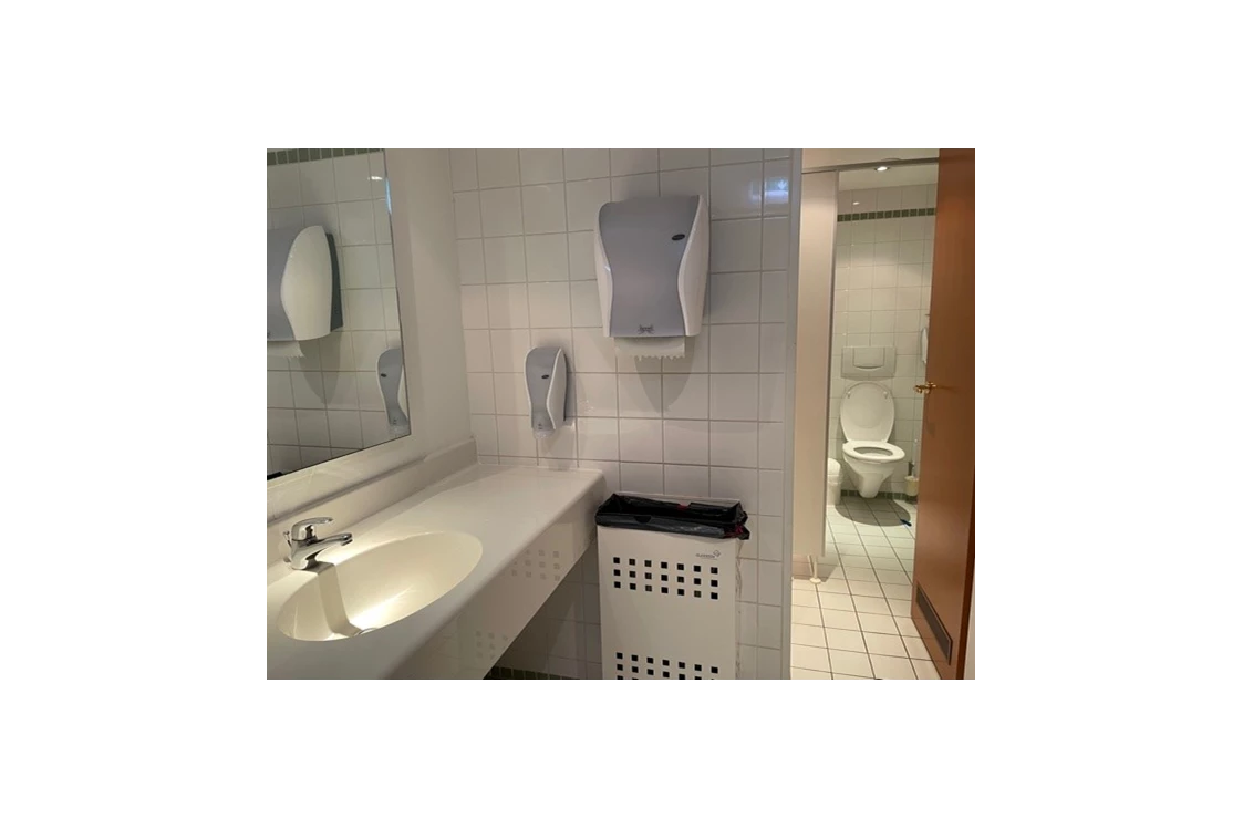 Wohnmobilstellplatz: Toilette - Europa Park Rasthof Herbolzheim