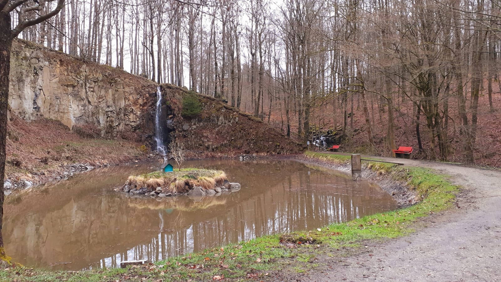 Wohnmobilstellplatz: In den Riedwiesen