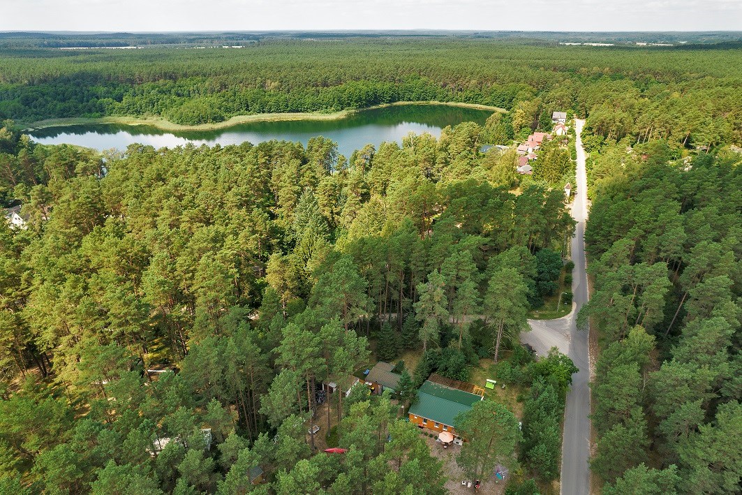 Wohnmobilstellplatz: Ferienwald Kastaven mit der Drohne aufgenommen - Kastavenwald