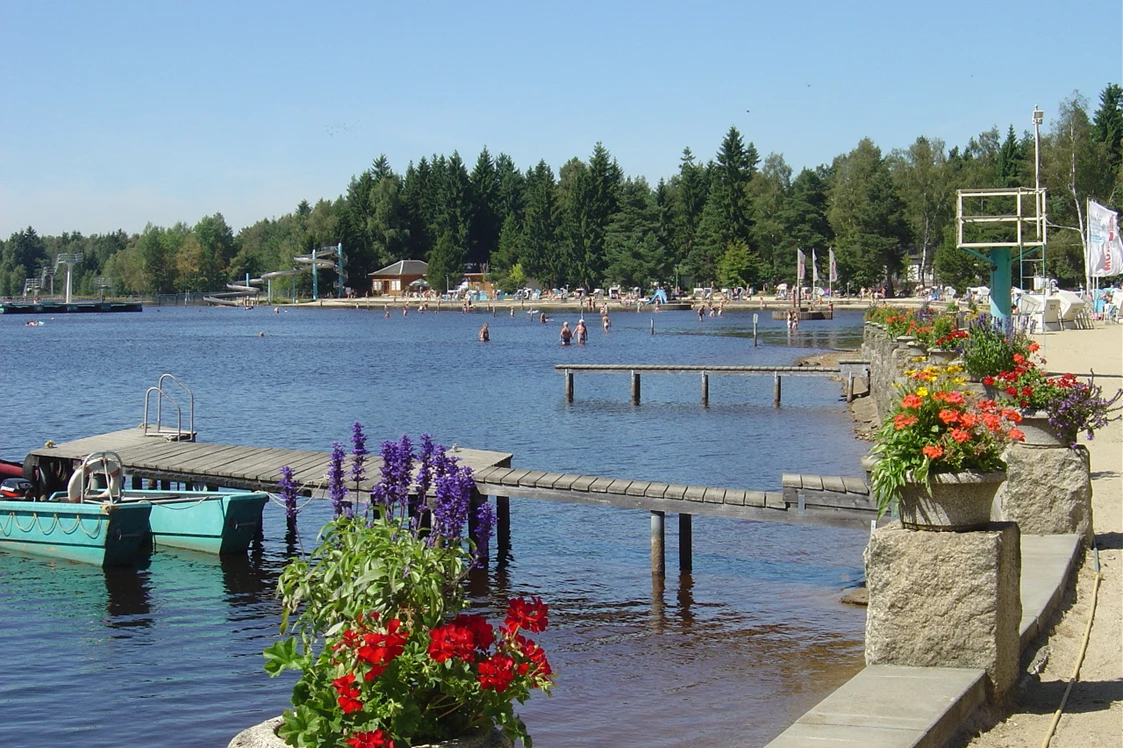 Wohnmobilstellplatz: Beschreibungstext für das Bild - Am Strandbad Filzteich