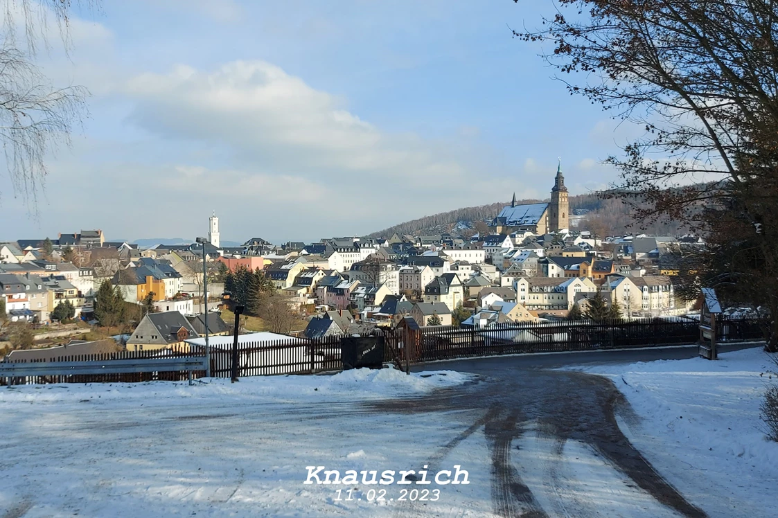 Wohnmobilstellplatz: Caravaning am Berghotel Steiger