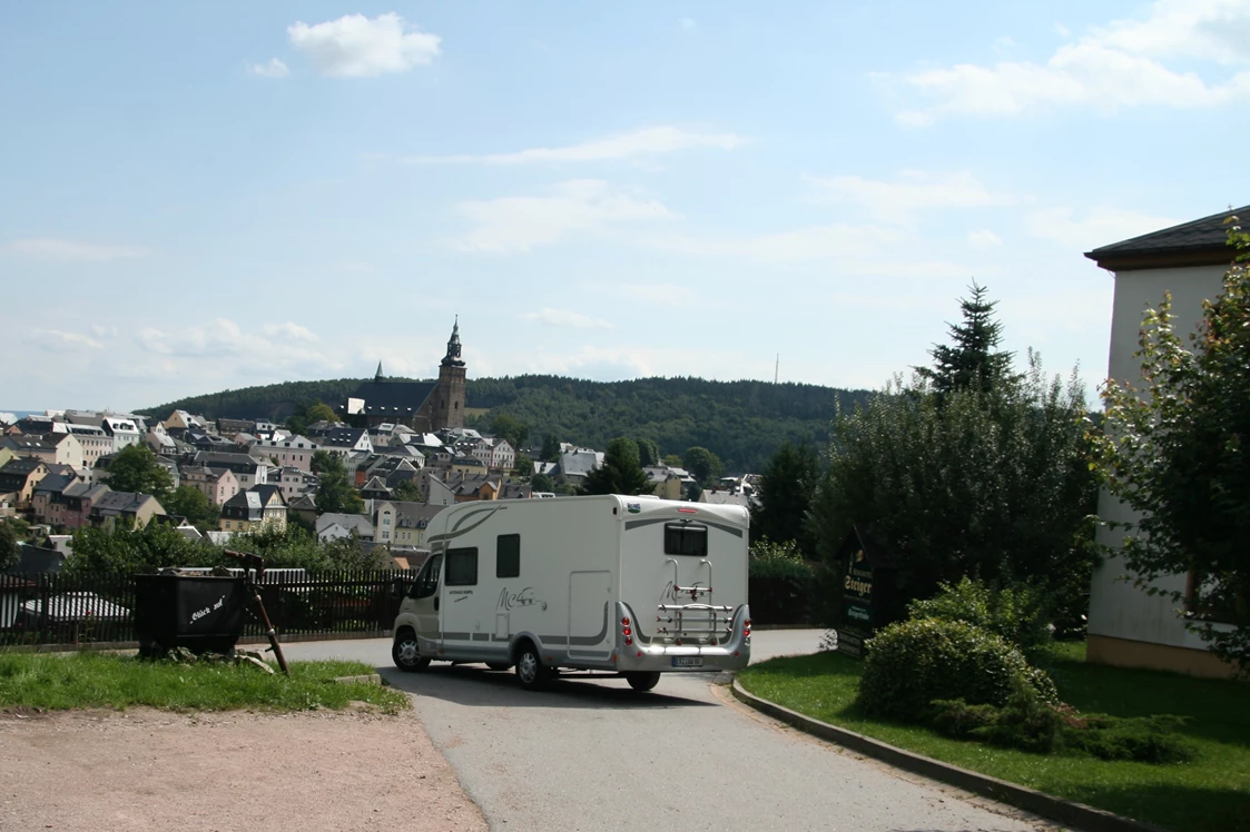 Wohnmobilstellplatz: Caravaning am Berghotel Steiger