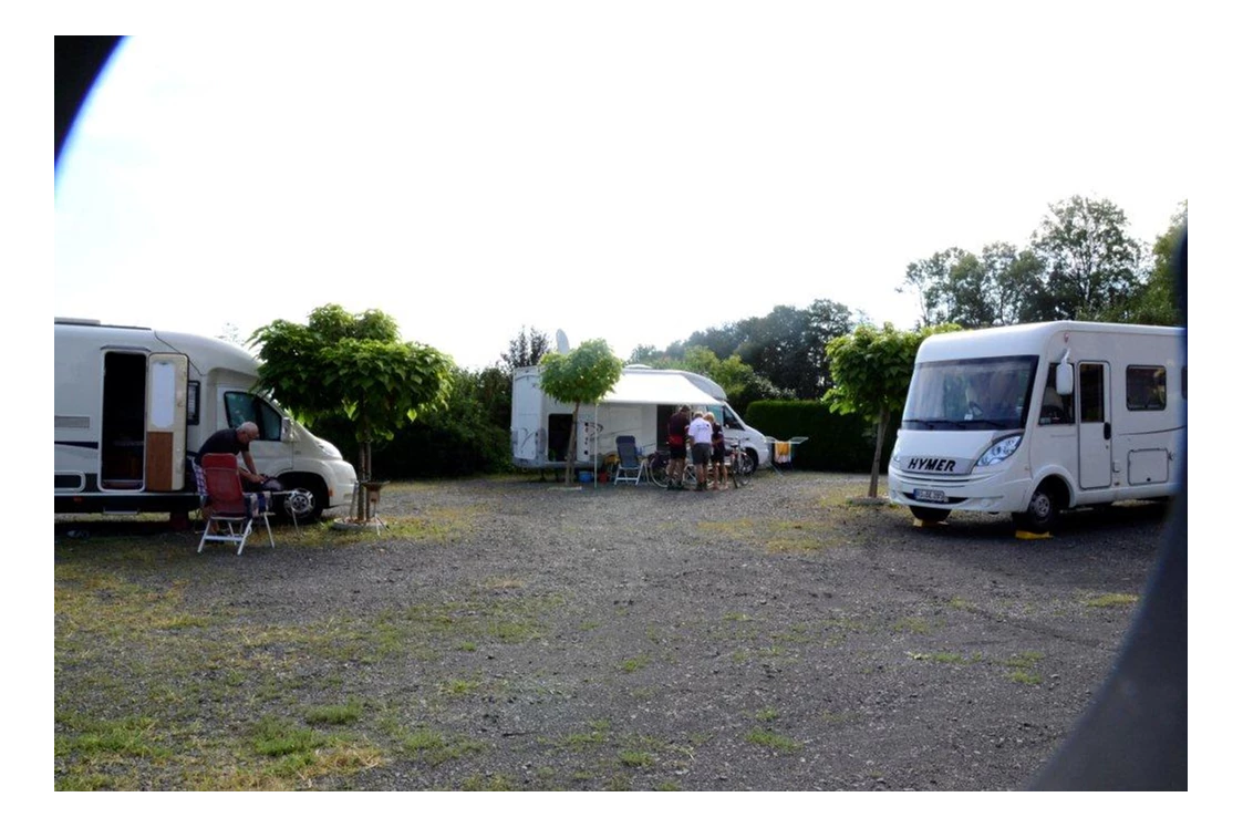 Wohnmobilstellplatz: Ölmühle Sixt die Ölmühle mit dem Wasserrad