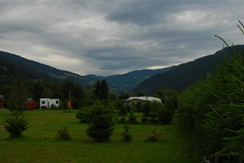 Wohnmobilstellplatz: Ferienbauernhof Bräuhauser