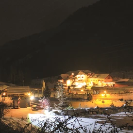 Wohnmobilstellplatz: Außenansicht Winter - Caravan und Hotel Reisemobilstellplatz Gailberghöhe