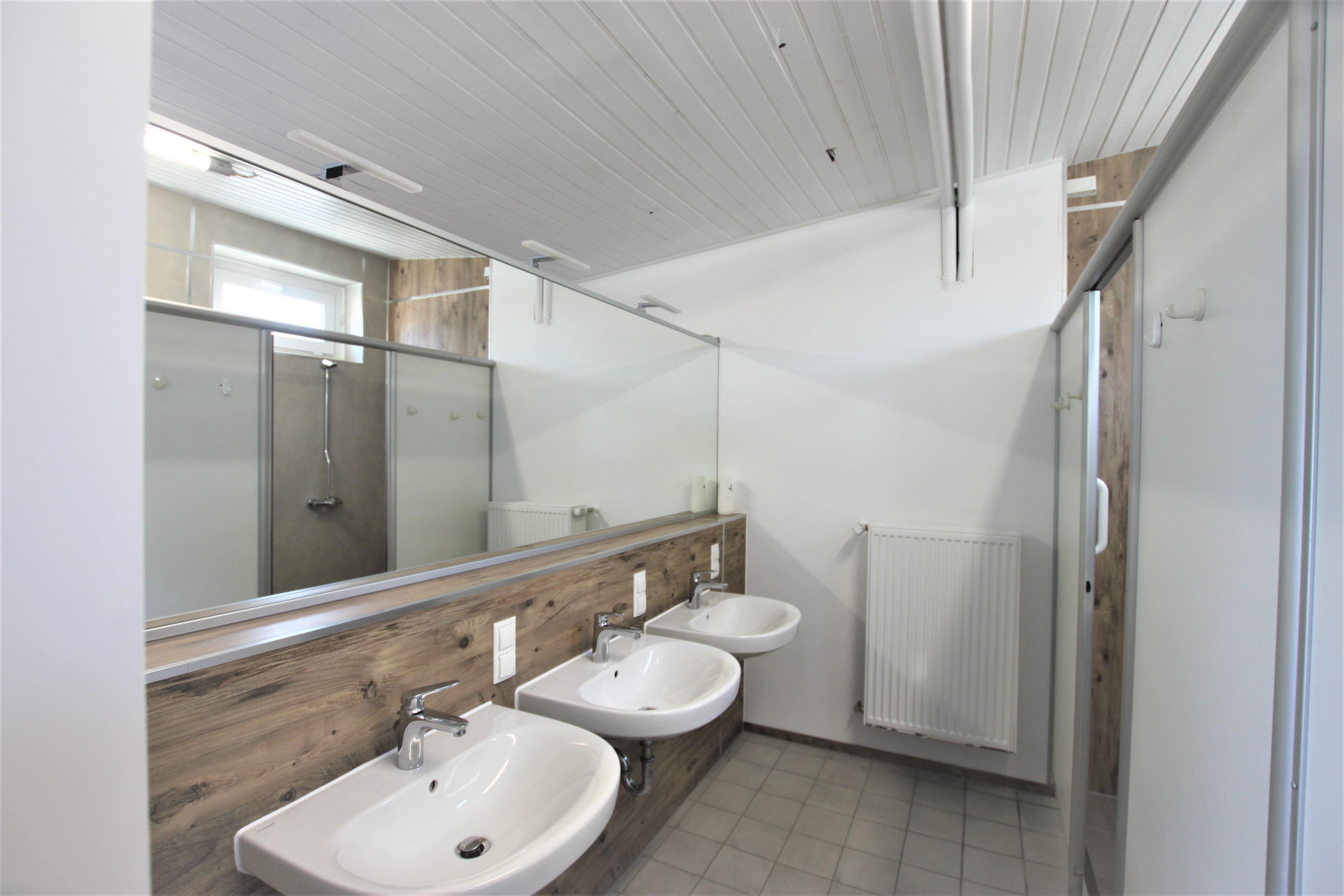 Reisemobilstellplatz - Stromanschluss - Kaiser-Wilhelm-Koog - Campingplatz Strandgut