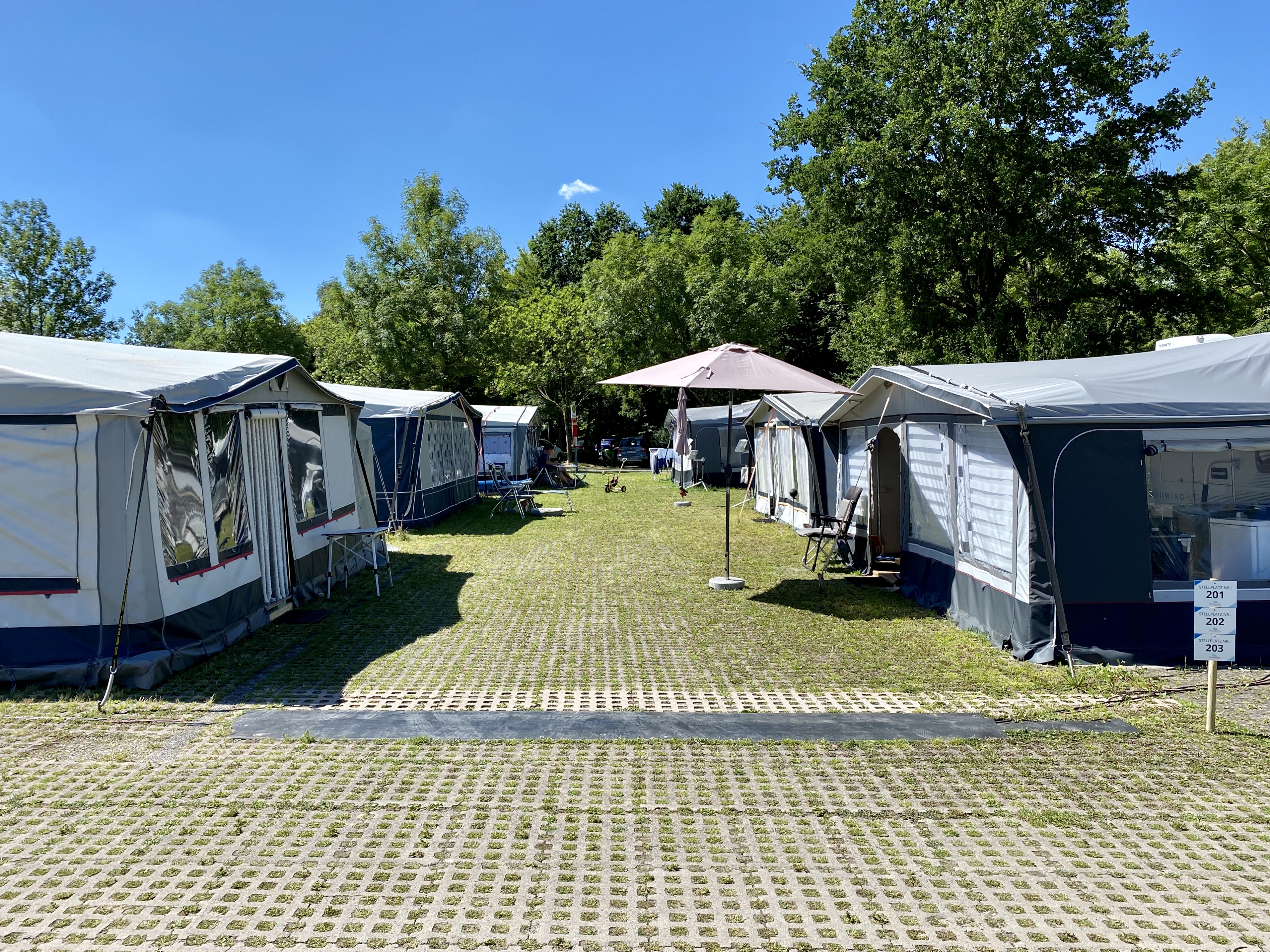 Wohnmobilstellplatz: Wohnmobilhafen und Campingplatz am Schiedersee