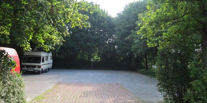 Motorhome parking space - Sauna - Nordhessen - Wohnmobilhafen Bad Zwesten