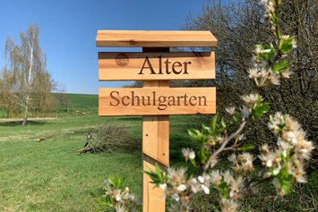 Wohnmobilstellplatz: Alter Schulgarten