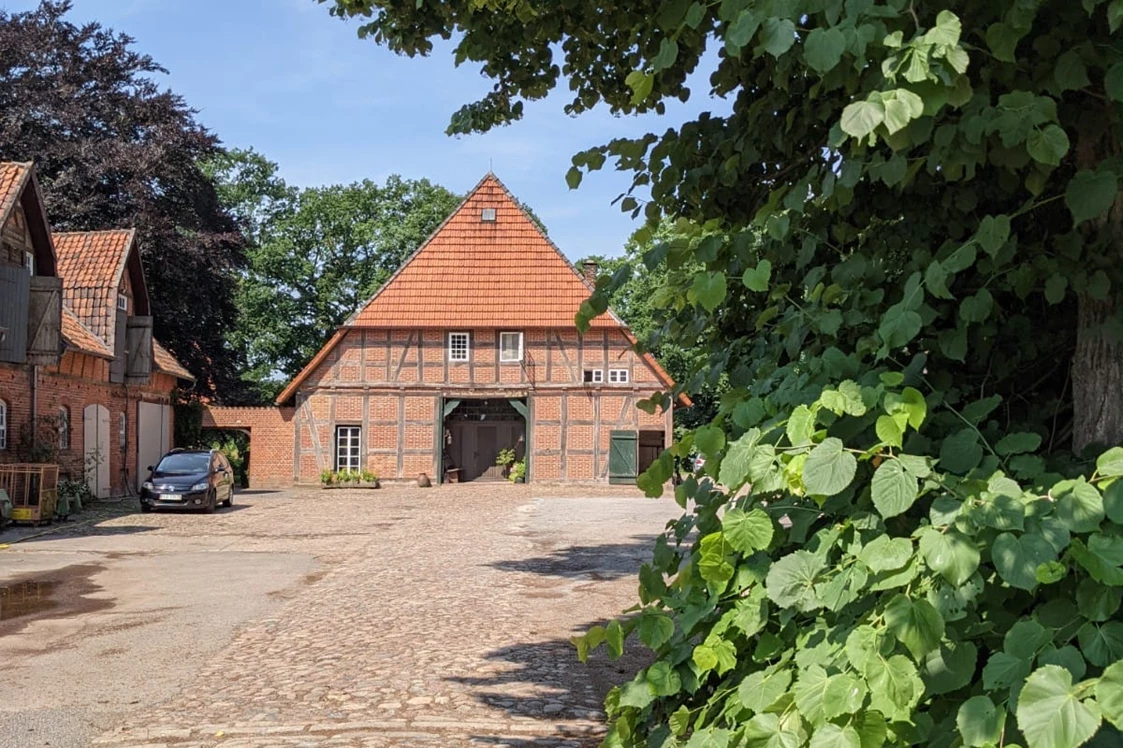 Wohnmobilstellplatz: Der Hof Vogel - Hof Vogel direkt am Weserradweg