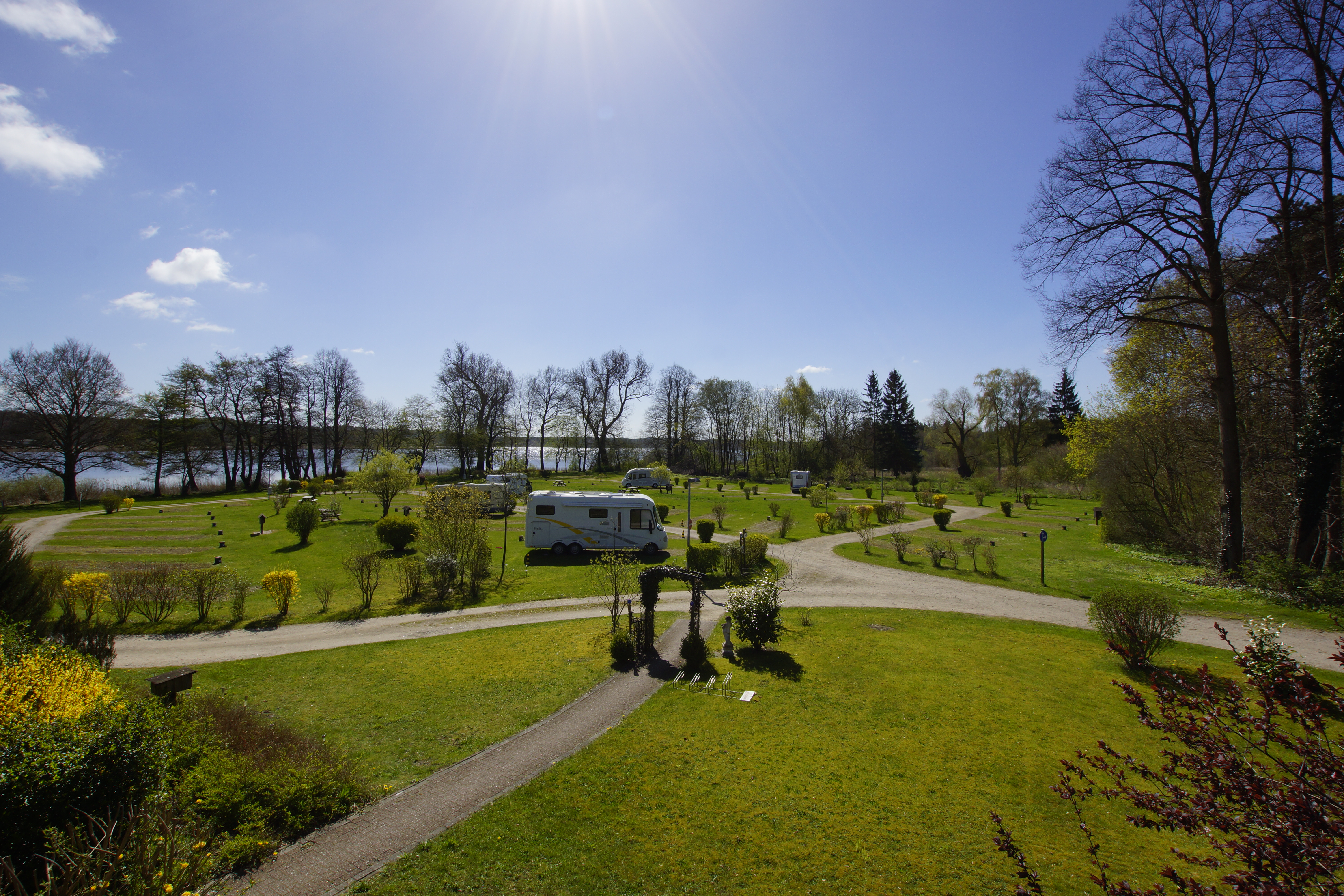 Wohnmobilstellplatz: Wohnmobilpark am See Neukloster