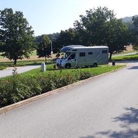 Wohnmobilstellplatz: Stellplatz am Löbauer Berg/Friedenshain