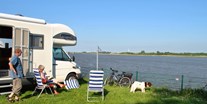 Reisemobilstellplatz - Bademöglichkeit für Hunde - Wohnmobilhafen Kapitänshaus