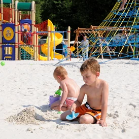 Wohnmobilstellplatz: Spielplatze - Recreatieoord Wilhelm Tell