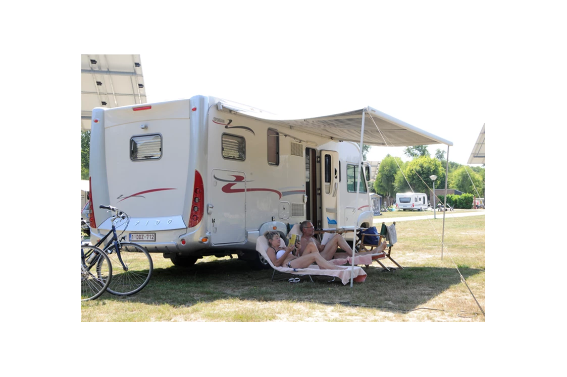 Wohnmobilstellplatz: Platz - Camping De Binnenvaart