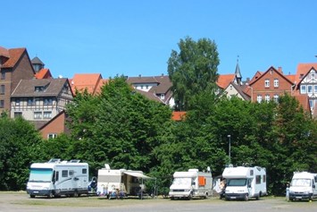 Wohnmobilstellplatz: Bildquelle: http://www.bad-sooden-allendorf.de - Auf dem Franzrasen
