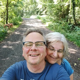 Wohnmobilstellplatz: Betreiberehepaar Michael und Ellen 😃 - Alter Bangsteder Hof 