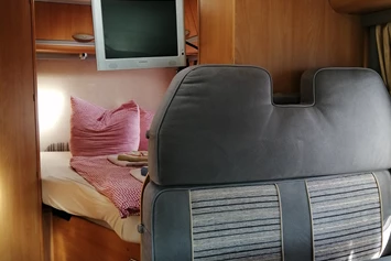 Wohnmobilstellplatz: Innenansicht Mitcaravan "Hans" - Campingplatz "Altjessen 57"