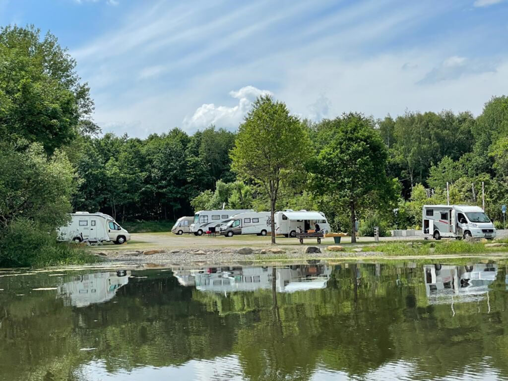 kampeerplaats voor campers - Wäller Camp Wohnmobilhafen