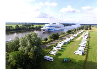 Wohnmobilstellplatz: Wohnmobilhafen am Flugplatz Schachtholm NOK