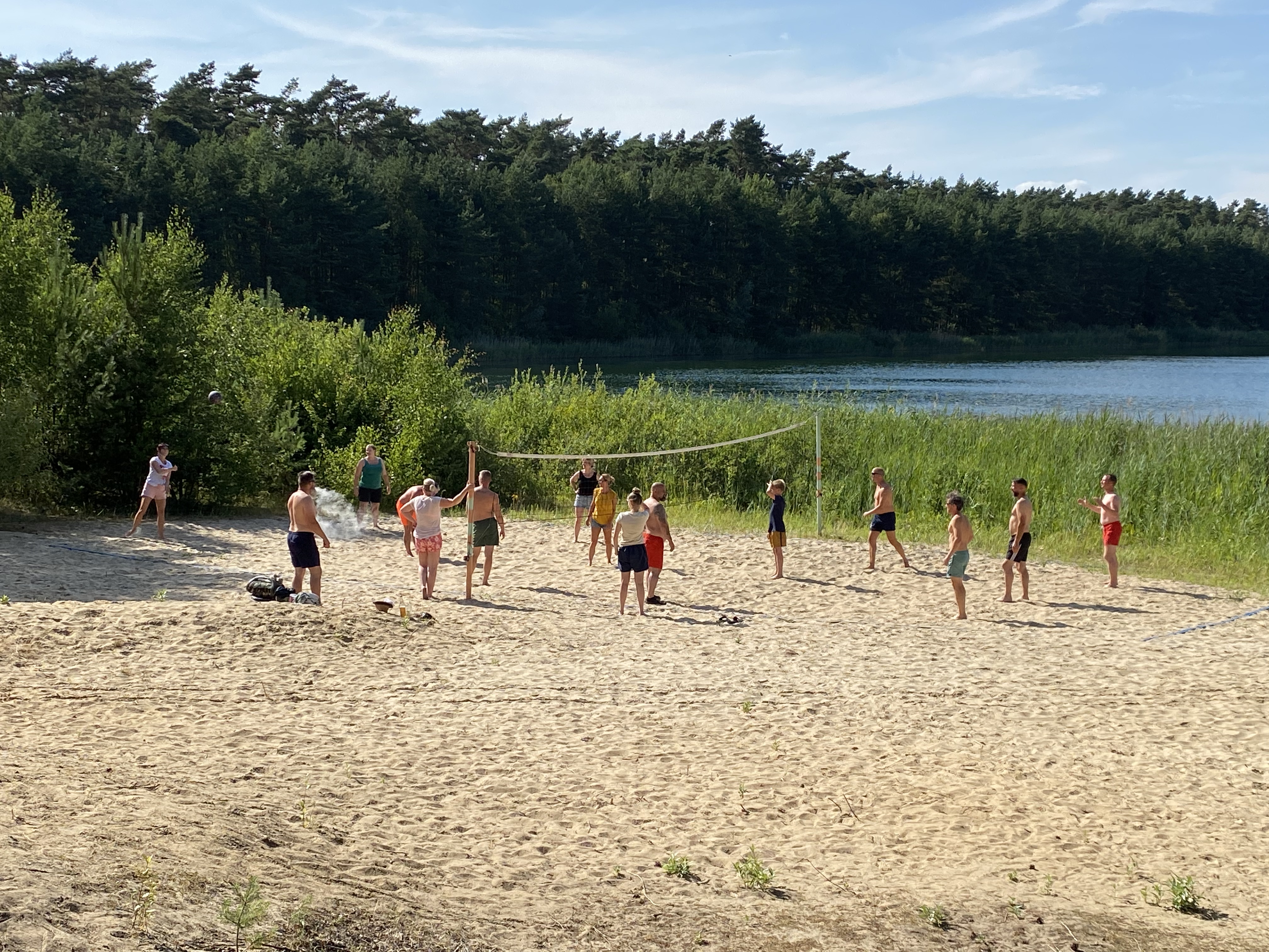 Wohnmobilstellplatz: Campingplatz Silbersee Dreenkrögen Badesee