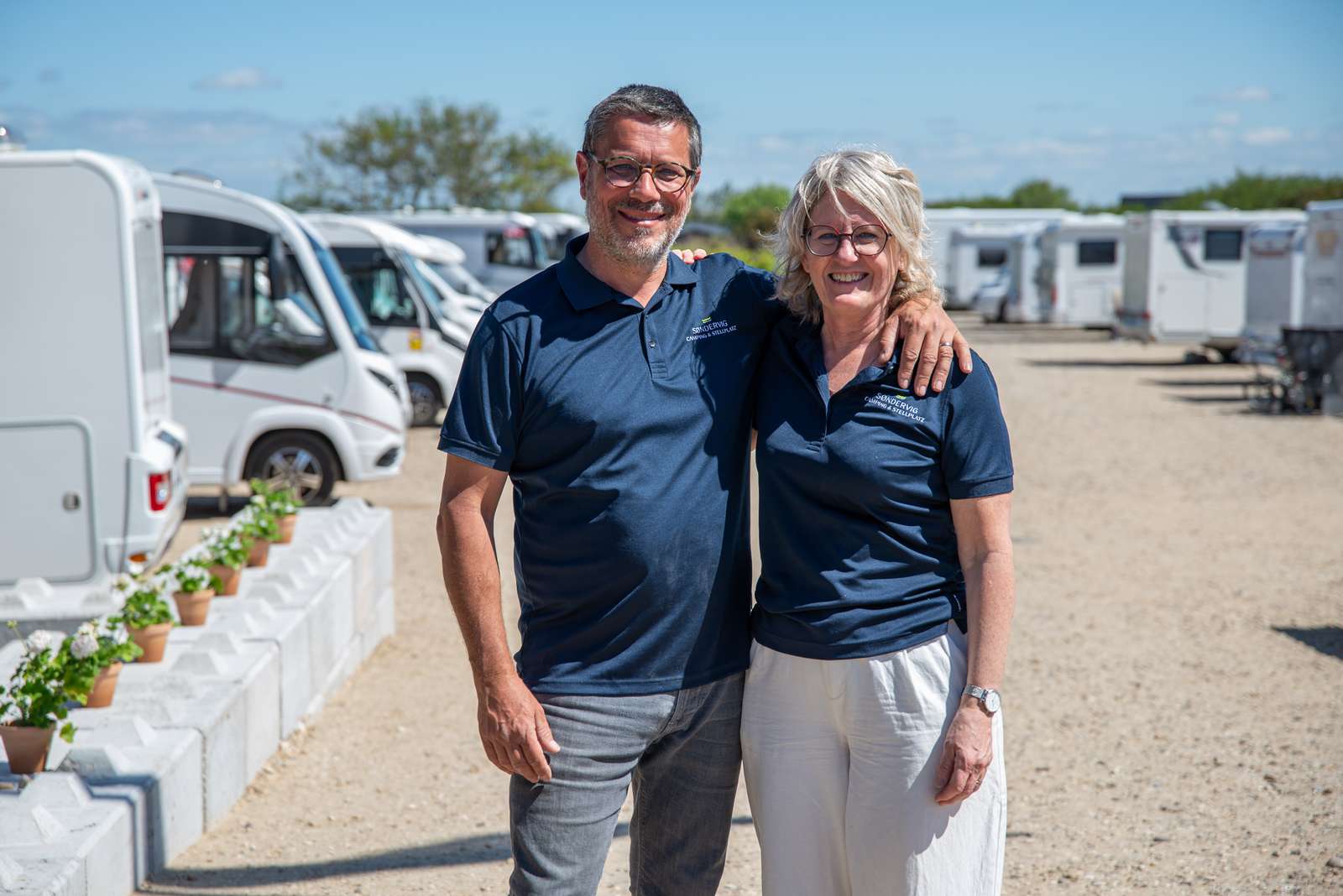 kampeerplaats voor campers - Vedersø Klit - Stellplatz Søndervig