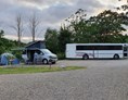 Wohnmobilstellplatz: Kleine und große Camper sind willkommen - LOasen Vesterhede 