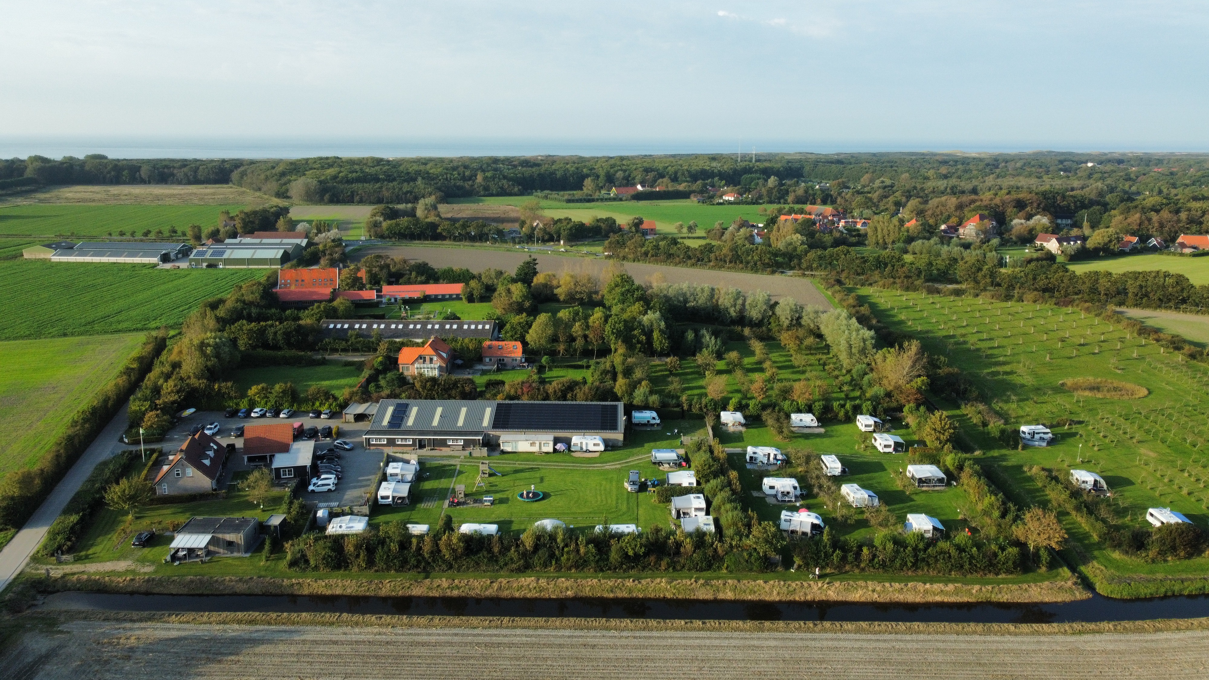 Wohnmobilstellplatz: Mini-camping Victoria