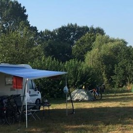 Wohnmobilstellplatz: Camping de Rozenhorst