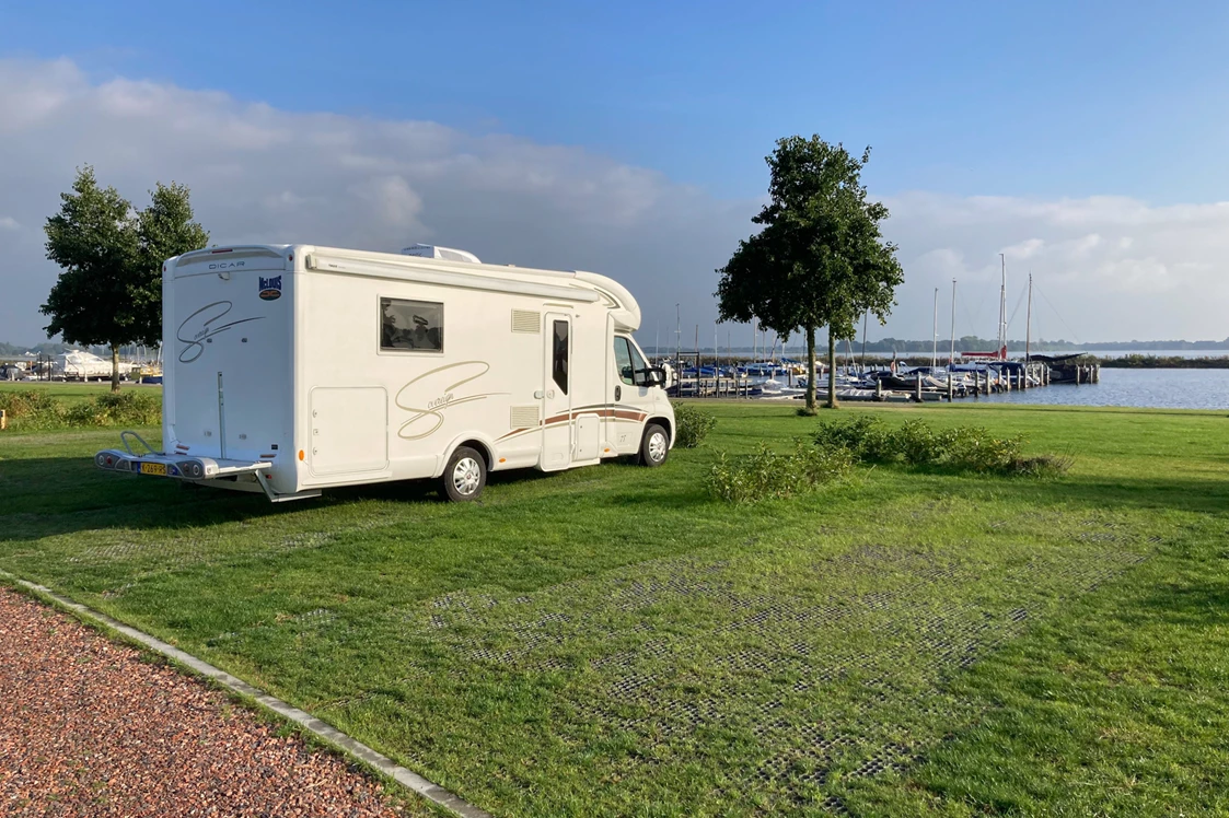 Wohnmobilstellplatz: Jachthaven Midwolda