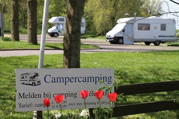 Wohnmobilstellplatz: Campercamping 't Seleantsje Molkwerum