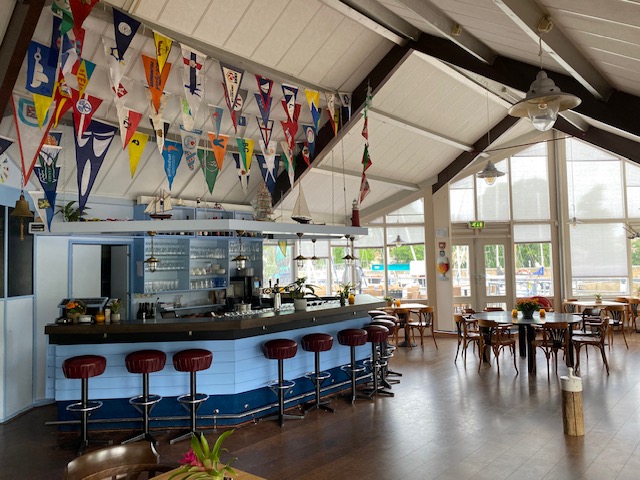 Reisemobilstellplatz: Resto, bar - WSV Hoorn