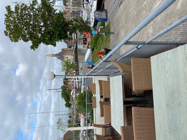 Reisemobilstellplatz: Het terras van "de Loods" - WSV Hoorn