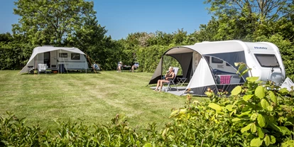 Posto auto camper - Umgebungsschwerpunkt: Meer - Sint-Annaland - Die XL Stellplätze sind Autofrei und sehr geräumig mit einer Fläche von mindestens 200 m² - Camping Agri Nova