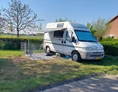 Wohnmobilstellplatz: Stellplatz für Wohnmobile auf unsere Campingplatz.
Mindestens Aufenthalt 7 Nächte, Wechseltage Montag, Freitag und Samstag.
Fahren nur bei An- und Abreise.
Vergess Ihre Fahrräder nicht! - Camping Boerderij Hazenveld